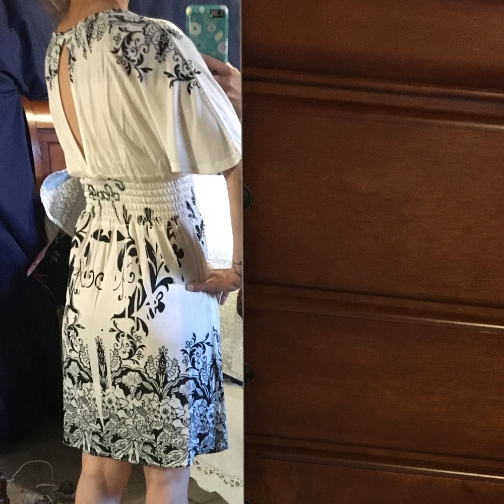 Dress - Picture 13 of 13